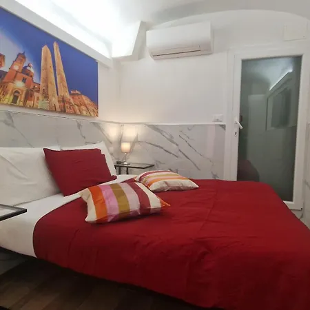 Апартаменти Giudei House Torri