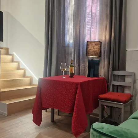 Giudei House Torri Болонья